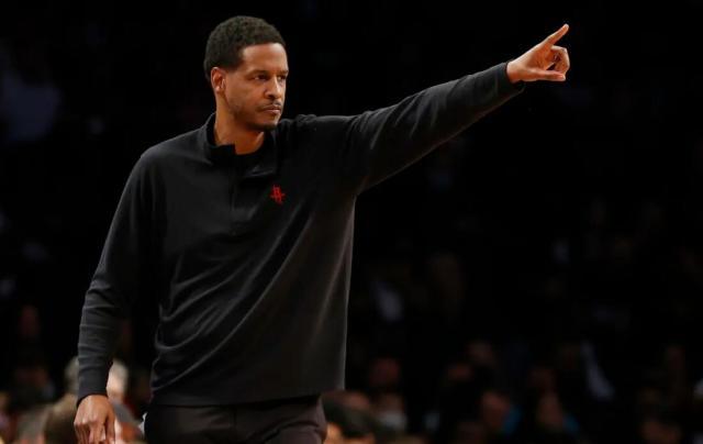 bb体育登录-拒绝再垫底！火箭下赛季崛起防守为先 霍林斯护航