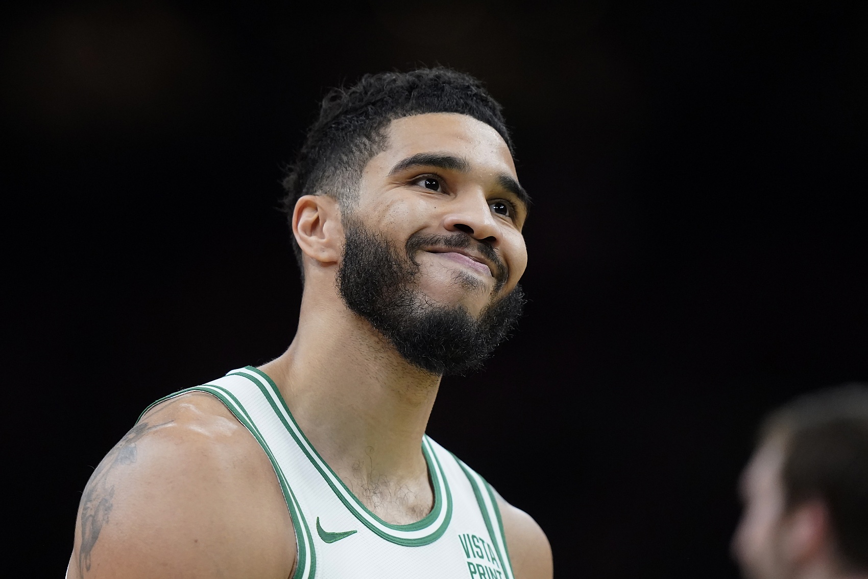 BB体育下载-米勒：凯尔特人从没催过塔图姆 自始至终都是他自己想尽快复出